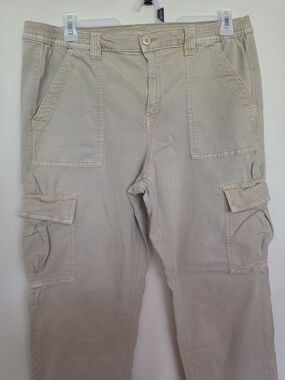 American Eagle Khaki Cargo Pants